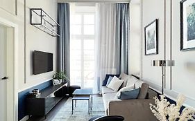 Aboutartapartments - By The River